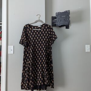 Black and Gold Patterned Dress